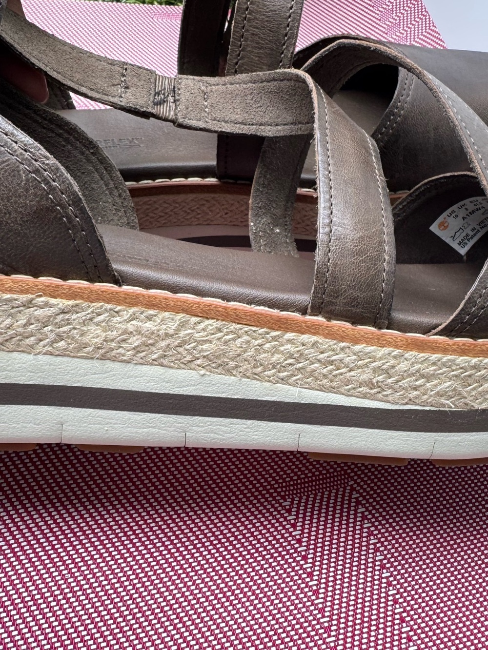 Timberland Emerson Point Closed Toe Sandals Size 10 - Picture 9 of 13